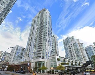 Photo 1: 3203 1199 MARINASIDE Crescent in Vancouver: Yaletown Condo for sale (Vancouver West)  : MLS®# R2866952