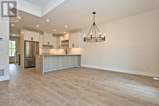Photo 8: 8000 VEDETTE Drive Unit# 2 in Osoyoos: House for sale : MLS®# 10311718