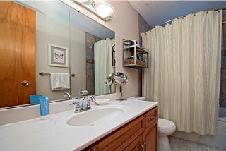 Photo 13: 3743 LOGAN Crescent SW in Calgary: Lakeview House for sale : MLS®# C4131777