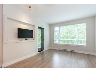 Photo 10: C211 20211 66 Avenue in Langley: Willoughby Heights Condo for sale : MLS®# R2502252