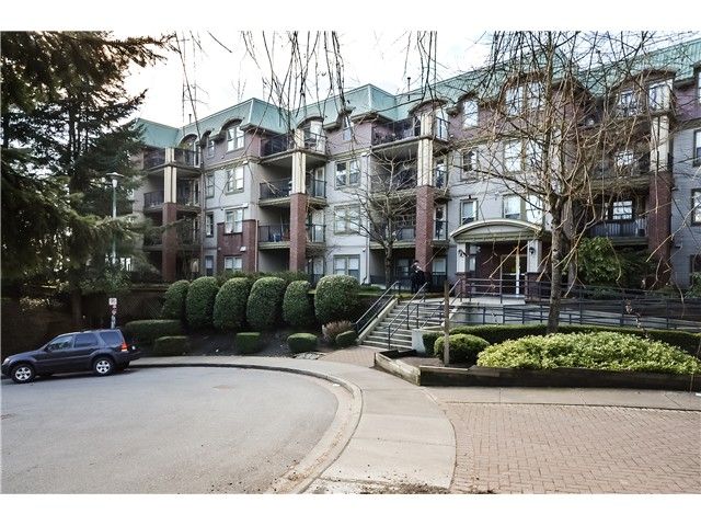 Main Photo: 208 1591 BOOTH Avenue in Coquitlam: Maillardville Condo for sale in "LE LAURENTIAN" : MLS®# V994679