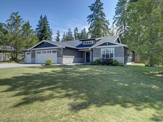 Photo 2: 434 SOLAZ Place in Gibsons: Gibsons & Area House for sale in "Bonniebrook" (Sunshine Coast)  : MLS®# R2701416