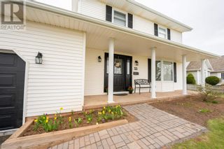 Photo 3: 33 Lori Dale Avenue in Charlottetown: House for sale : MLS®# 202305993