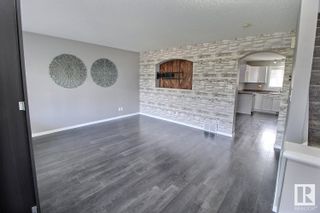 Photo 3: 3740 20 Street in Edmonton: Zone 30 House for sale : MLS®# E4301005
