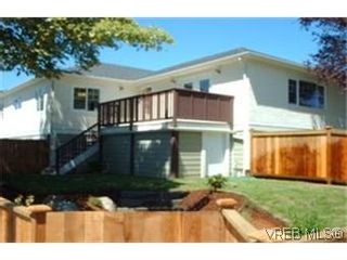 Photo 1:  in VICTORIA: Vi Jubilee Half Duplex for sale (Victoria)  : MLS®# 437462
