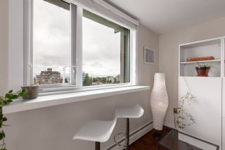 Photo 3: 1104 2165 W 40TH Avenue in Vancouver: Kerrisdale Condo for sale in "THE VERONICA" (Vancouver West)  : MLS®# R2411332
