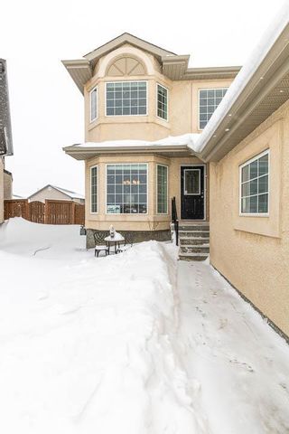 Photo 2: 22 Steeprock Cove in Winnipeg: South Pointe Residential for sale (1R)  : MLS®# 202303206