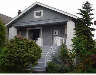 Photo 1: 2566 DUNDAS Street in Vancouver: Hastings East House for sale (Vancouver East)  : MLS®# V729591