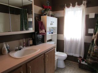 Photo 10: 10479 99 Street: Taylor Manufactured Home for sale (Fort St. John (Zone 60))  : MLS®# R2272115