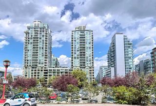 Photo 2: 220 222 Riverfront Avenue SW in Calgary: Chinatown Apartment for sale : MLS®# A2123285