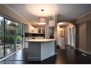 Photo 5: 537 E OSBORNE RD in North Vancouver: Upper Lonsdale House for sale : MLS®# V1050960