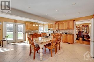 Photo 7: 113 HUNTLEY MANOR DRIVE in Carp: House for sale : MLS®# 1387156
