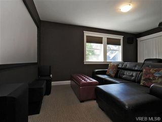 Photo 16: 3874 SOUTH VALLEY Dr in VICTORIA: SW Strawberry Vale House for sale (Saanich West)  : MLS®# 678940
