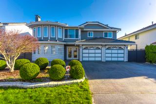 Photo 1: 12432 75 Avenue in Surrey: West Newton House for sale in "West Newton" : MLS®# R2671240