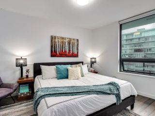 Photo 20: 905 1688 PULLMAN PORTER Street in Vancouver: Mount Pleasant VE Condo for sale in "Navio South" (Vancouver East)  : MLS®# R2653905