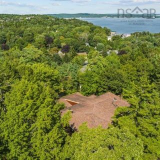 Photo 2: 42 Kearney Lake Road in Halifax: 5-Fairmount, Clayton Park, Rocki Residential for sale (Halifax-Dartmouth)  : MLS®# 202222335
