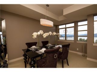 Photo 4: 8543 SEASCAPE CT in West Vancouver: Howe Sound Townhouse for sale in "SEASCAPES" : MLS®# V1011832