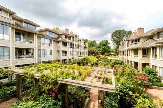Photo 5: 209 3766 W 7TH Avenue in Vancouver: Point Grey Condo for sale in "THE CUMBERLAND" (Vancouver West)  : MLS®# R2190869
