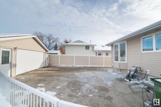 Photo 37: 10112 166 Avenue in Edmonton: Zone 27 House for sale : MLS®# E4325276