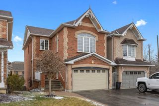 Photo 1: 28 Blanchard Court in Whitby: Brooklin House (2-Storey) for sale : MLS®# E5878474