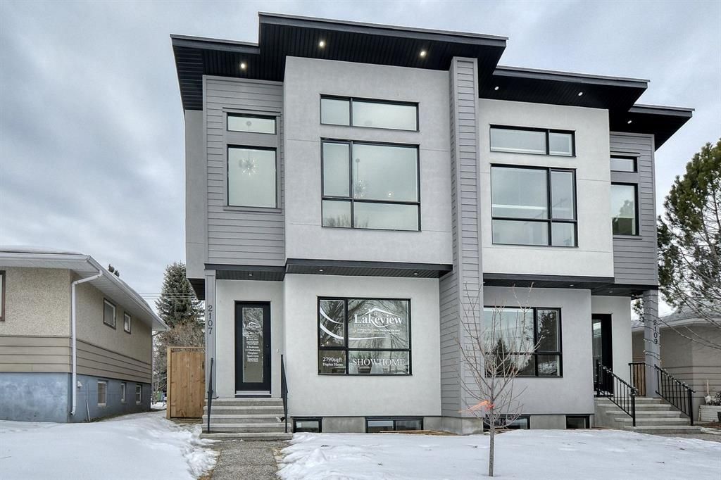 Main Photo: 2107 7 Street NE in Calgary: Winston Heights/Mountview Semi Detached for sale : MLS®# A1171754