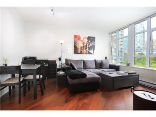 Photo 15: 301 988 RICHARDS Street in Vancouver: Yaletown Condo for sale in "TRIBECA LOFTS" (Vancouver West)  : MLS®# V1009541