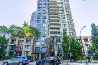 Main Photo: 2201 928 HOMER Street in Vancouver: Yaletown Condo for sale in "YALETOWN PARK 1" (Vancouver West)  : MLS®# R2724527