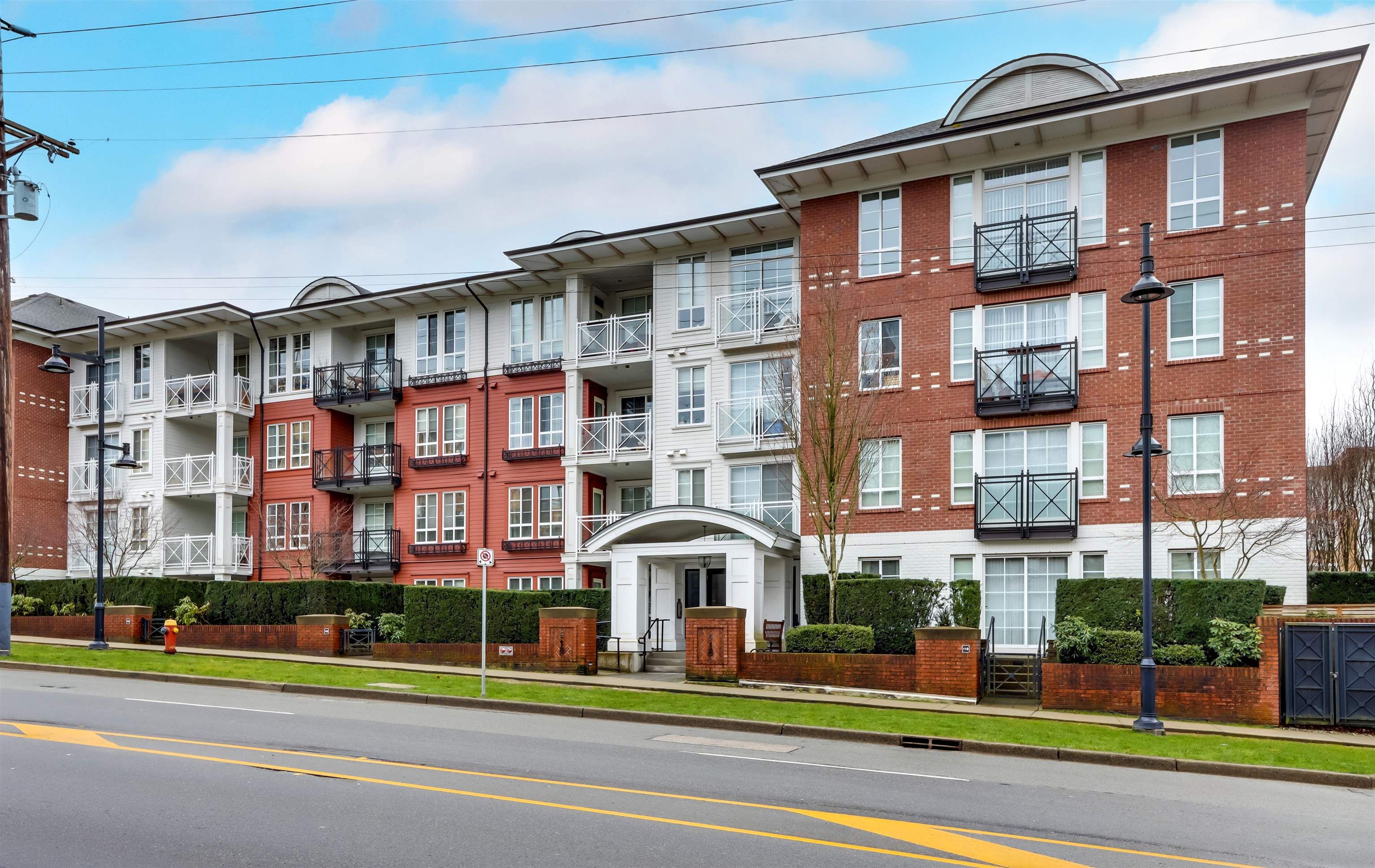 Main Photo: 410 618 COMO LAKE Avenue in Coquitlam: Coquitlam West Condo for sale in "The Emerson" : MLS®# R2667799
