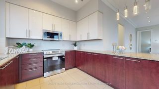 Photo 10: Uph2 39 Galleria Parkway in Markham: Commerce Valley Condo for sale : MLS®# N8197934
