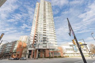 Photo 1: 1809 688 ABBOTT Street in Vancouver: Downtown VW Condo for sale in "FIRENZE II" (Vancouver West)  : MLS®# R2550571