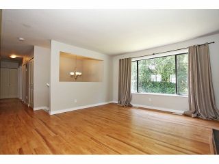 Photo 4: 26457 28 Avenue in Langley: Aldergrove Langley House for sale : MLS®# F1413703