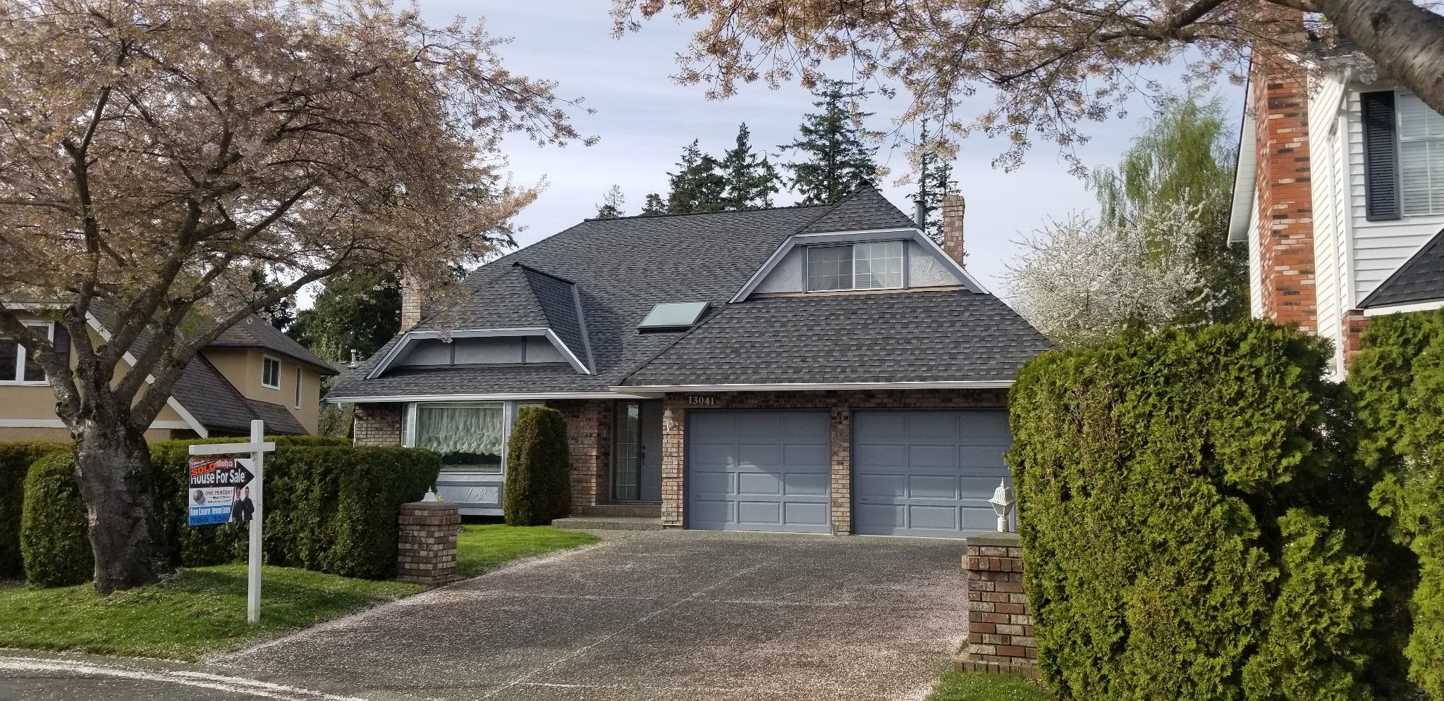 Main Photo: 13041 19a ave in Surrey: Crescent Bch Ocean Pk. House for sale (South Surrey White Rock)  : MLS®# R2346425