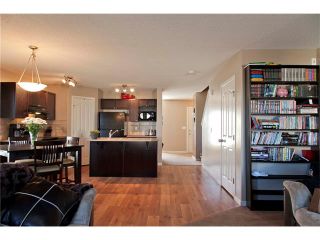 Photo 9: 102 AUTUMN Green SE in Calgary: Auburn Bay House for sale : MLS®# C4082157