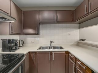 Photo 12: 211 8700 WESTMINSTER Highway in Richmond: Brighouse Condo for sale in "Canaan Place" : MLS®# R2114435
