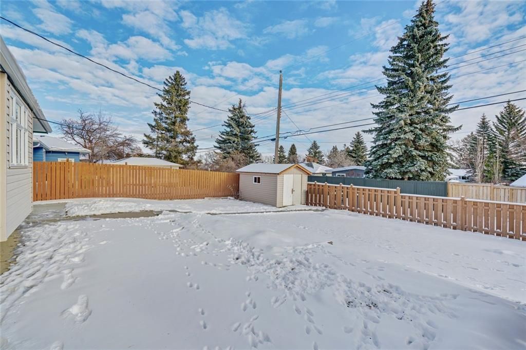Photo 46: Photos: 936 TRAFFORD Drive NW in Calgary: Thorncliffe Detached for sale : MLS®# C4219404