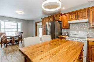 Photo 10: 5 Bay Street in Wolfville: Kings County Residential for sale (Annapolis Valley)  : MLS®# 202325135