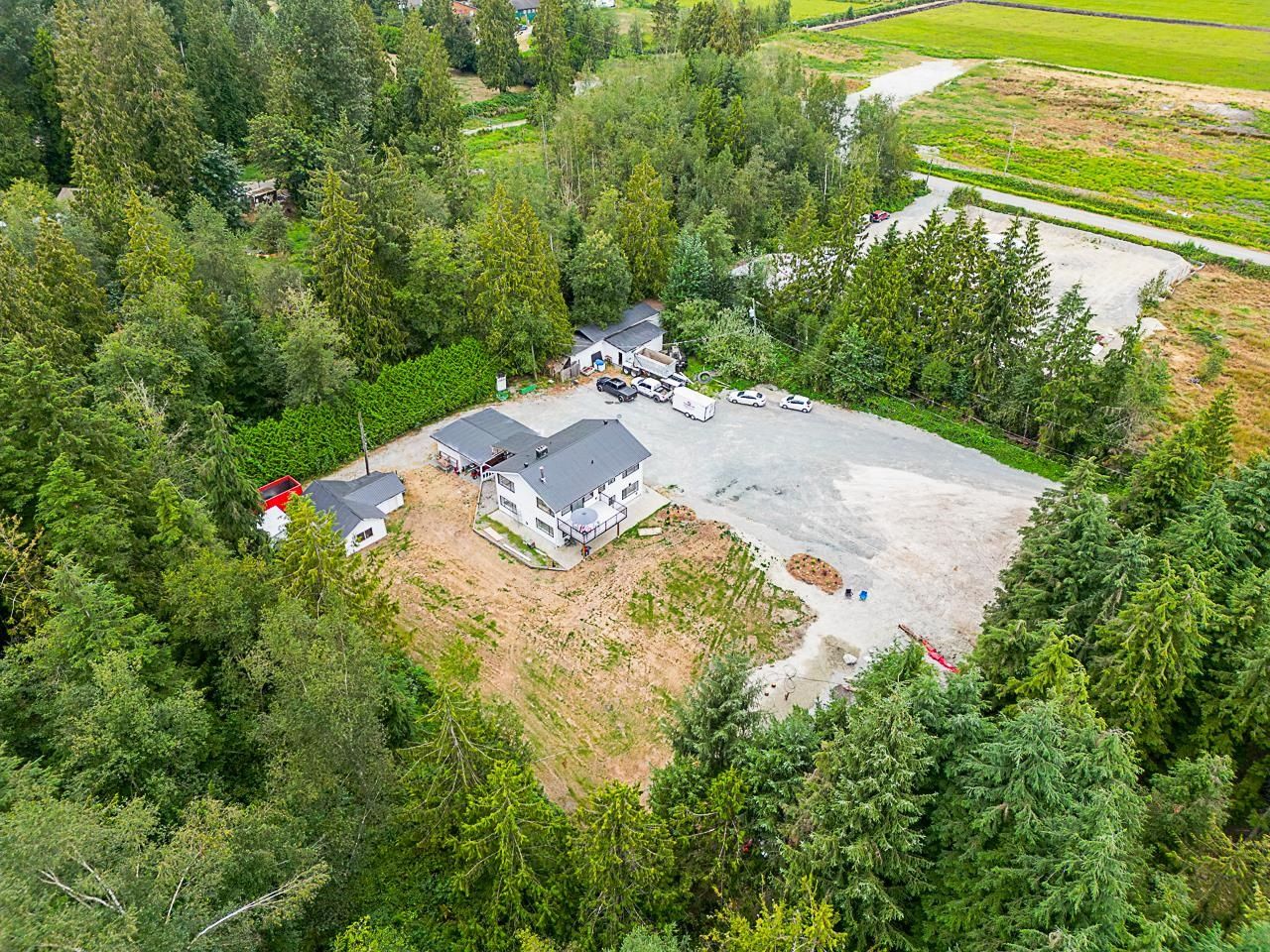 Main Photo: 8355 264 Street in Langley: County Line Glen Valley House for sale : MLS®# R2722452