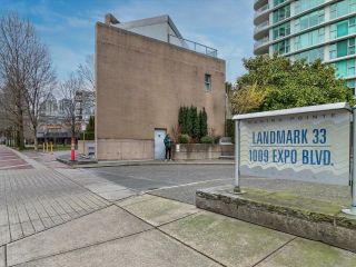 Photo 32: 2803 1009 EXPO Boulevard in Vancouver: Yaletown Condo for sale in "Landmark 33" (Vancouver West)  : MLS®# R2754085