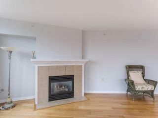 Photo 9: 900 1570 W 7TH Avenue in Vancouver: Fairview VW Condo for sale in "Terraces on 7th" (Vancouver West)  : MLS®# R2588372