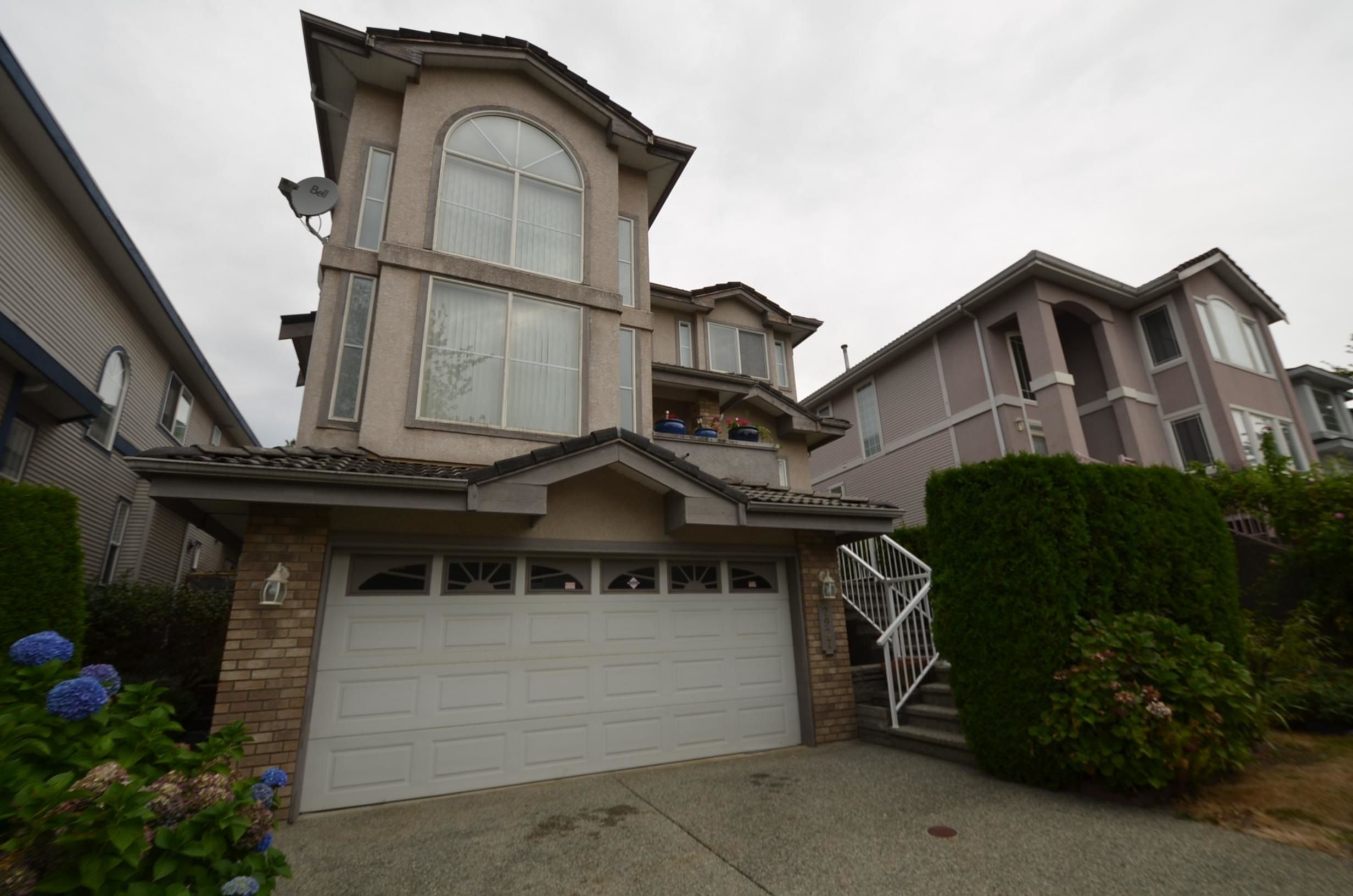 Main Photo: 2927 PINETREE Close in Coquitlam: Westwood Plateau House for sale : MLS®# R2726214