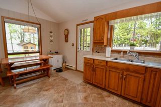 Photo 4: 141 Campbell Beach Road in Kawartha Lakes: Rural Carden House (1 1/2 Storey) for sale : MLS®# X4468019