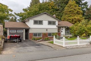 Photo 1: 33715 MAYFAIR Avenue in Abbotsford: Central Abbotsford House for sale : MLS®# R2874334