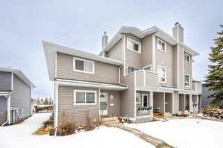 Photo 3: 26 200 Shawnessy Drive SW in Calgary: Shawnessy Row/Townhouse for sale : MLS®# A2098028