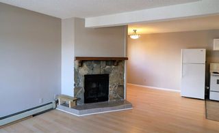 Photo 6: 3 3820 PARKHILL Place SW in Calgary: Parkhill House for sale : MLS®# C4145732