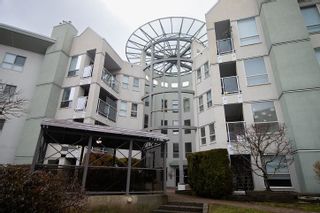 Main Photo: 208 2585 WARE Street in Abbotsford: Central Abbotsford Condo for sale in "The Maples" : MLS®# R2748980