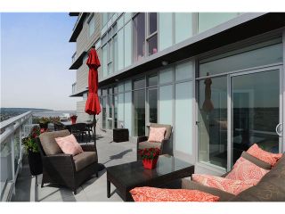 Photo 2: 4001 1372 SEYMOUR Street in Vancouver: Downtown VW Condo for sale in "THE MARK" (Vancouver West)  : MLS®# V1071762