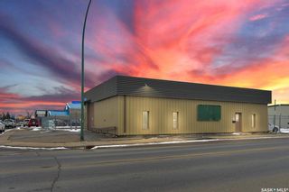 Photo 1: 2221 1st Avenue North in Regina: Highland Park Commercial for lease : MLS®# SK967160