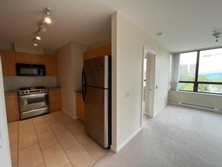 Photo 8: 801 4333 CENTRAL Boulevard in Burnaby: Metrotown Condo for sale (Burnaby South)  : MLS®# R2783377