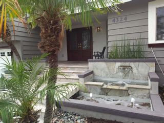 Photo 4: MOUNT HELIX House for sale : 4 bedrooms : 4324 Resmar Rd in La Mesa