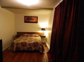 Photo 7: 25 rooms Motel for sale BC: Business with Property for sale : MLS®# 8038047